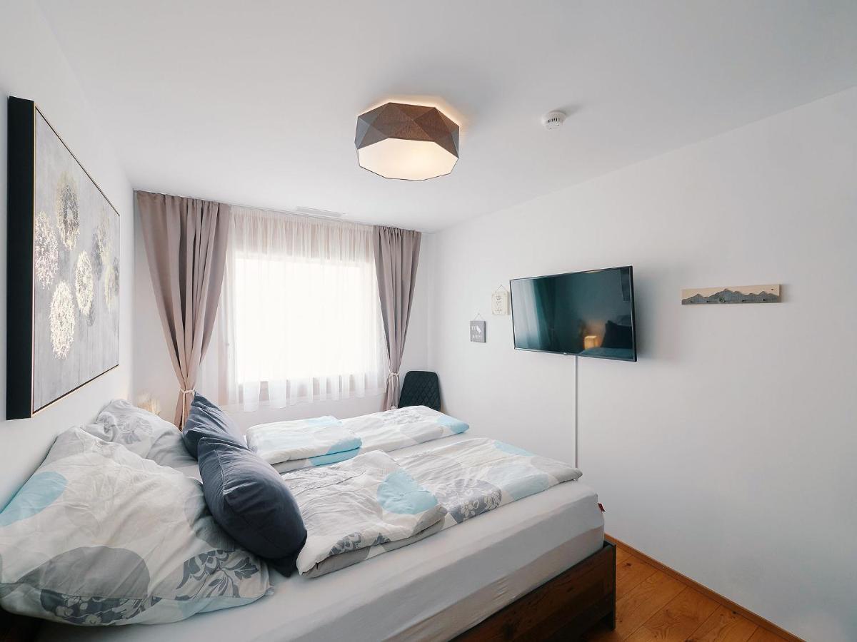 Montanas - Luxuswohnung Mit Kamin - Nahe Caumasee & Talstation Flims Exteriér fotografie